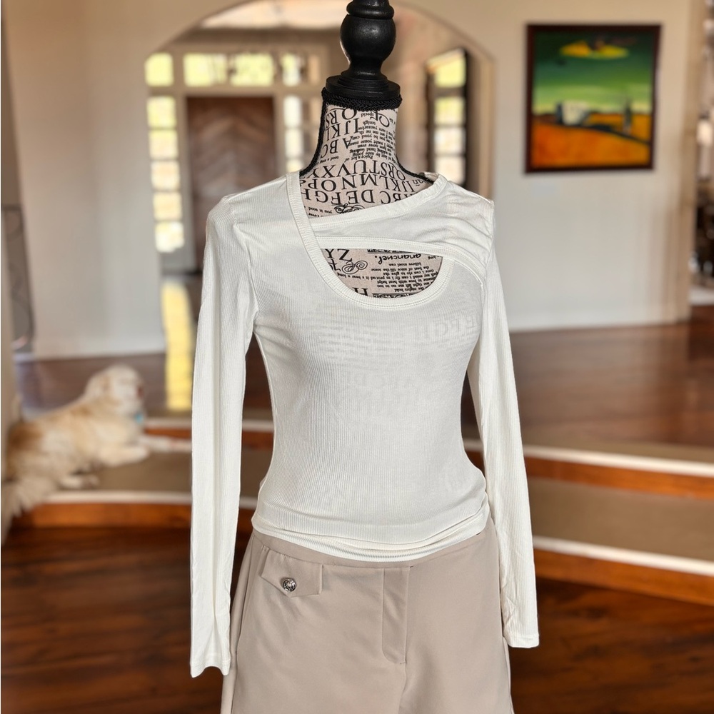 Elegant White Long Sleeve Top
